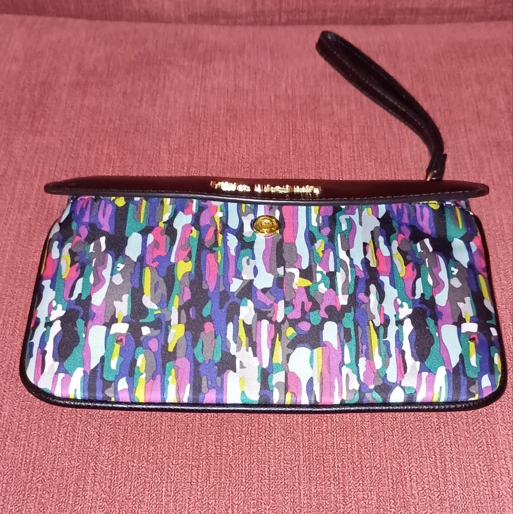 Vera Bradley Black Multiple Color Wristlet